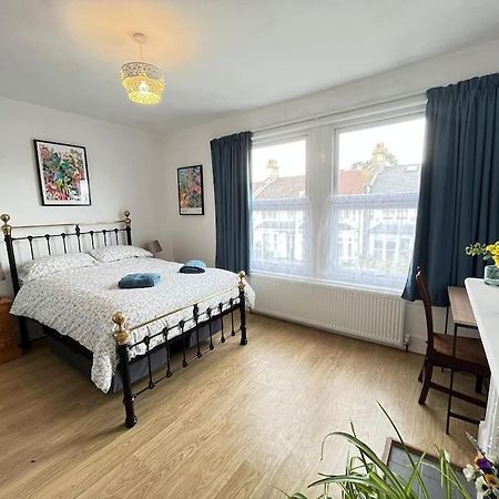 2Br Edwardian House In Greenwich Abbey Wood Экстерьер фото