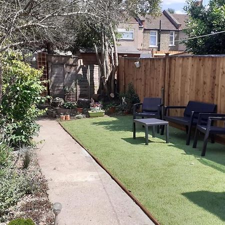 2Br Edwardian House In Greenwich Abbey Wood Экстерьер фото